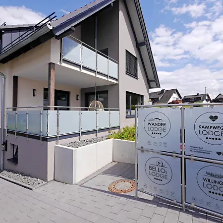 First-class Upland-lodge In Zentraler Top-lage! شقة