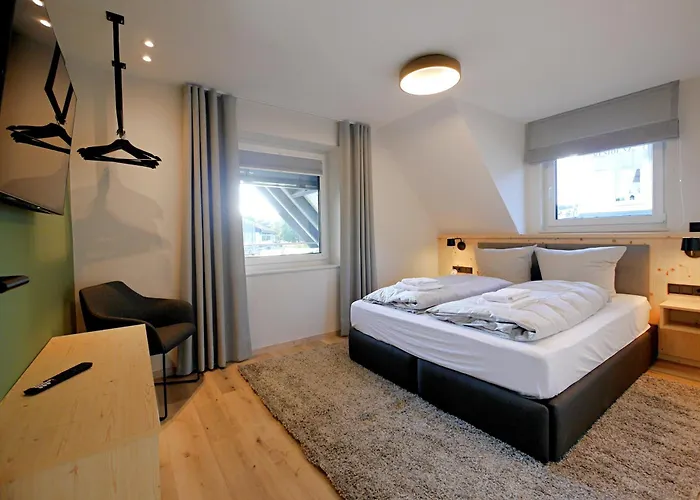 First-class Wander-lodge In Zentraler Lage! * 빌링겐